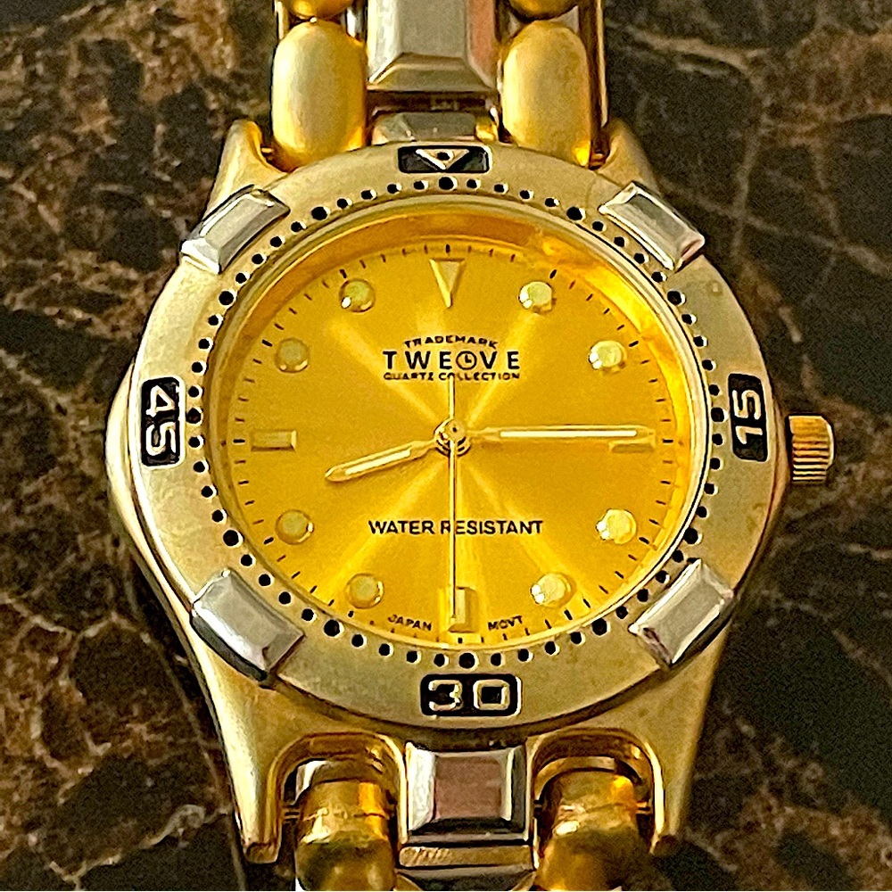 Trademark Twelve used women’s watch used